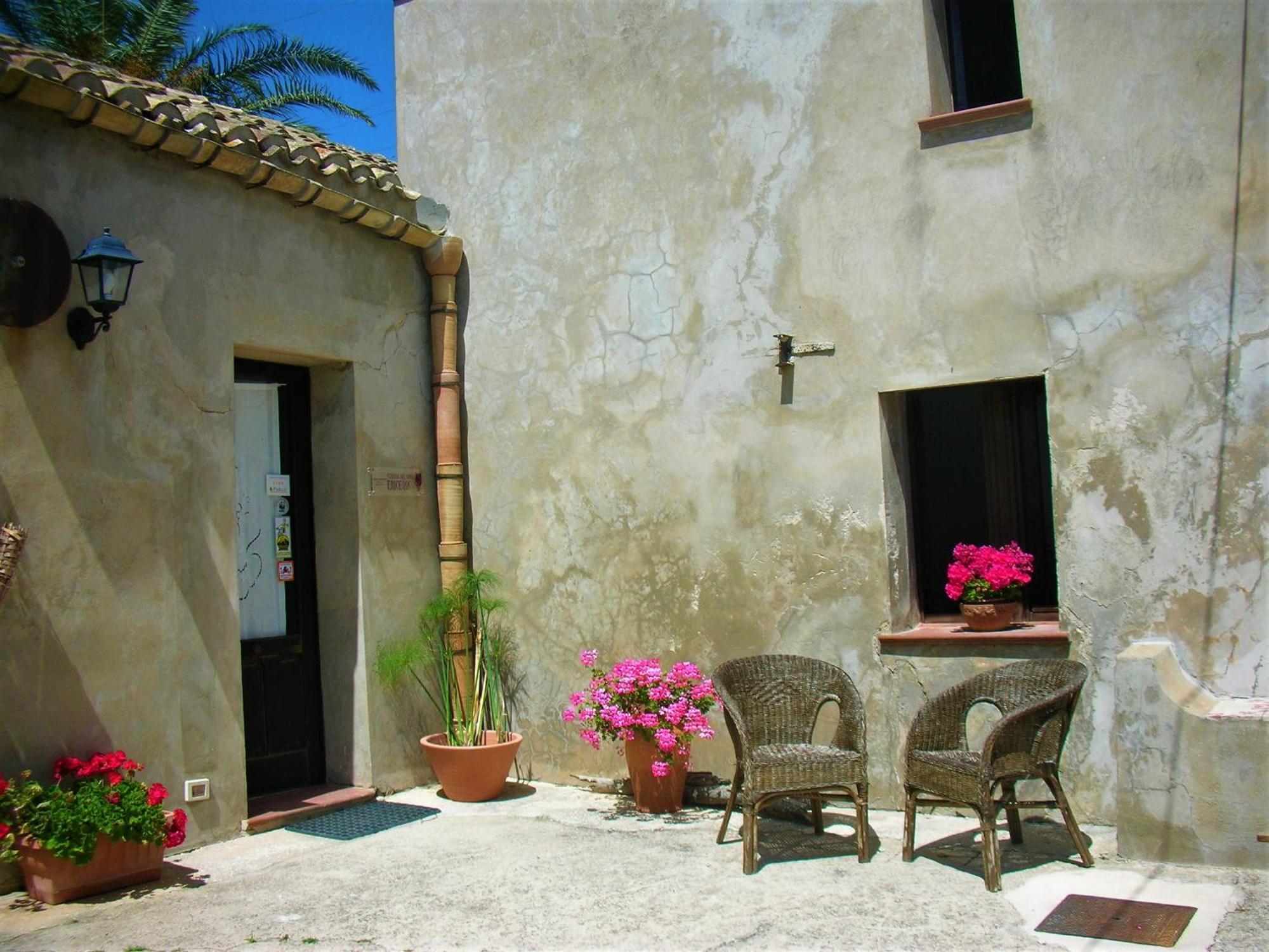 Baglio Anaste Hotel Buseto Palizzolo Buitenkant foto